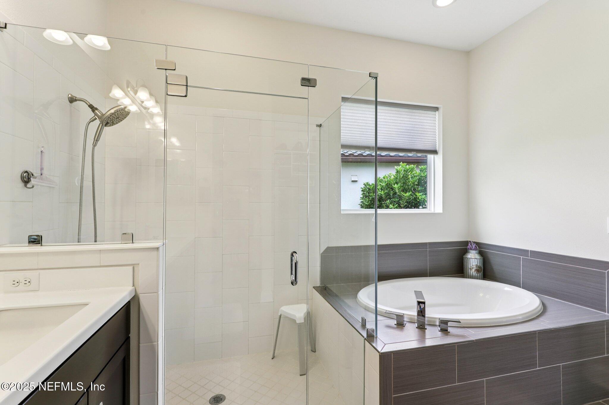 Jacksonville, Florida, 32246, United States, 3 Bedrooms Bedrooms, ,2 BathroomsBathrooms,Residential,For Sale,1934511