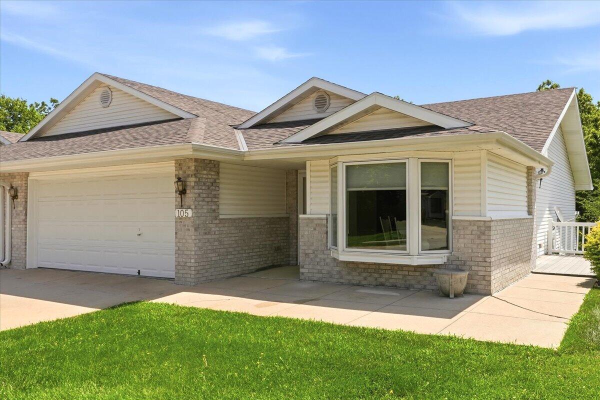 Deer Ln, Plattsmouth, NE 68048
