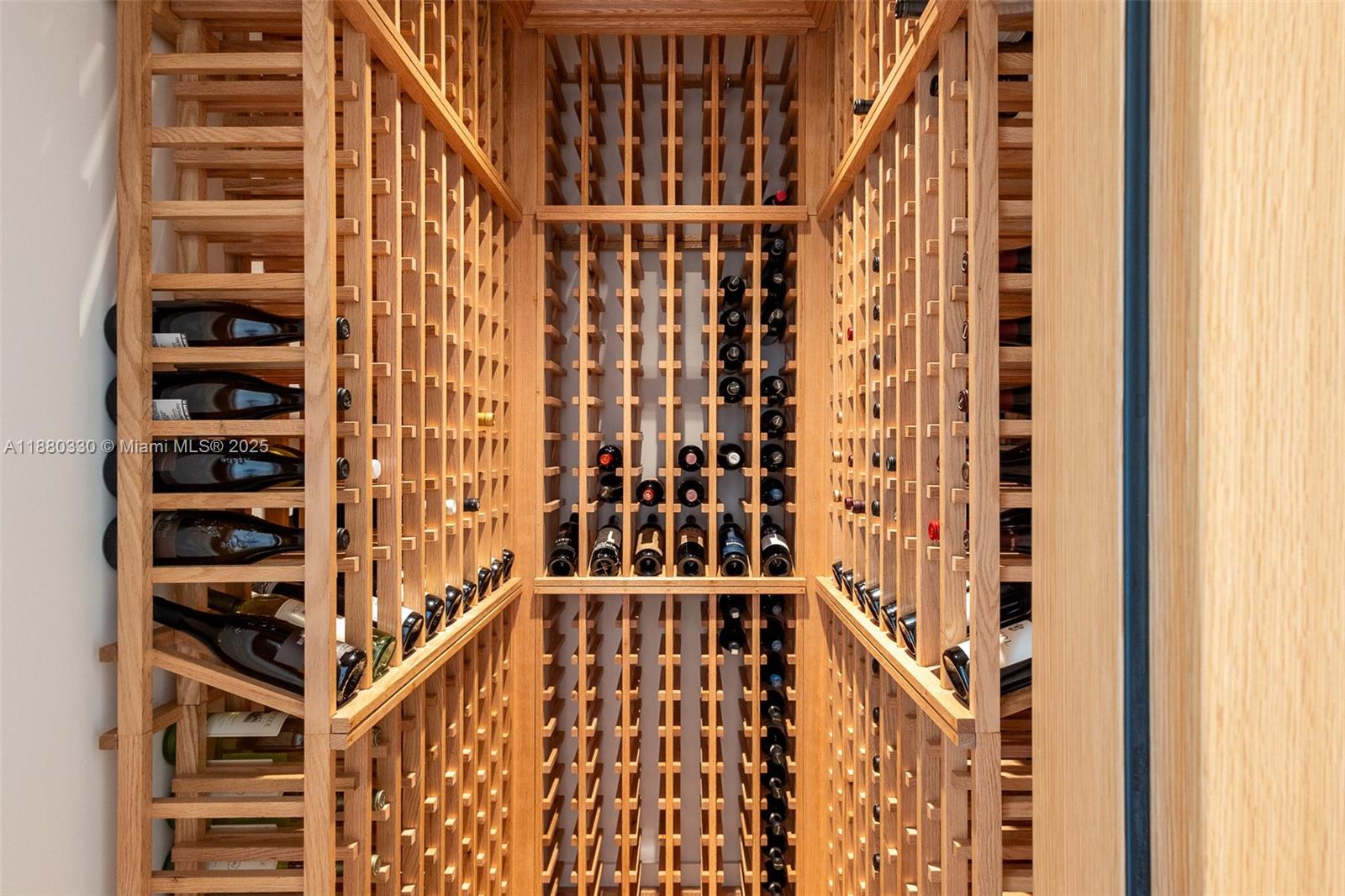 Miami, Florida, 33133, United States, 5 Bedrooms Bedrooms, ,8 BathroomsBathrooms,Residential,For Sale,1965066