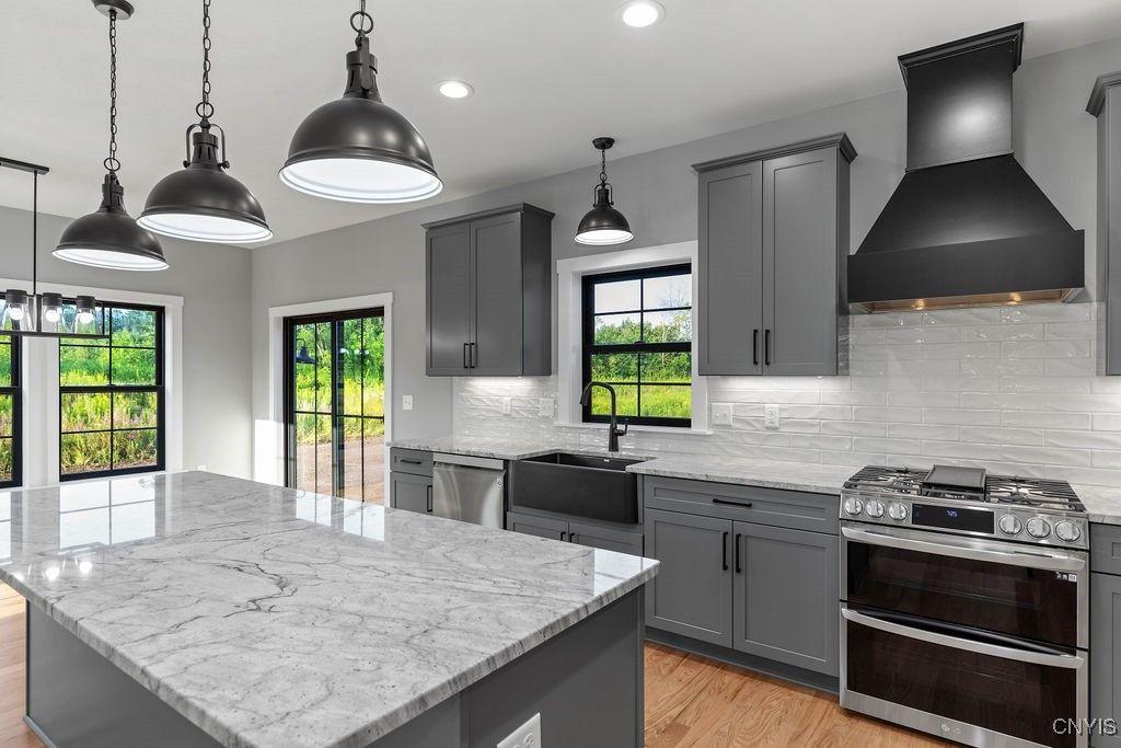 Syracuse, New York, 13215, United States, 3 Bedrooms Bedrooms, ,3 BathroomsBathrooms,Residential,For Sale,1778206