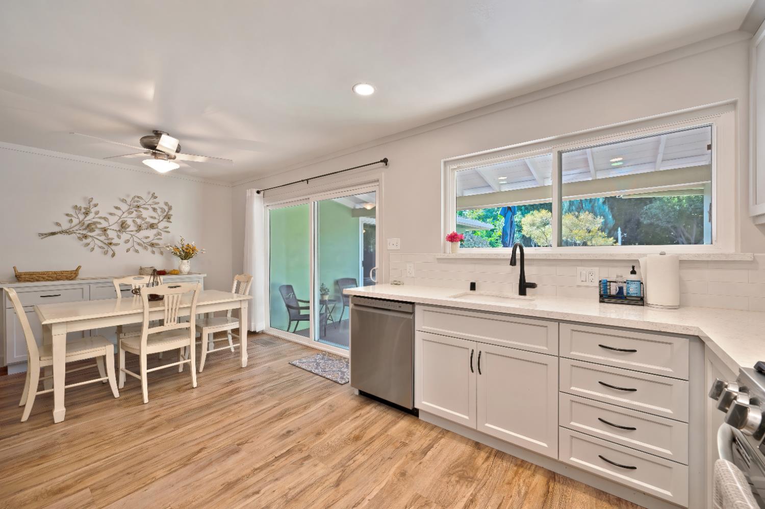 Sacramento, California, 95819, United States, 3 Bedrooms Bedrooms, ,2 BathroomsBathrooms,Residential,For Sale,1987598