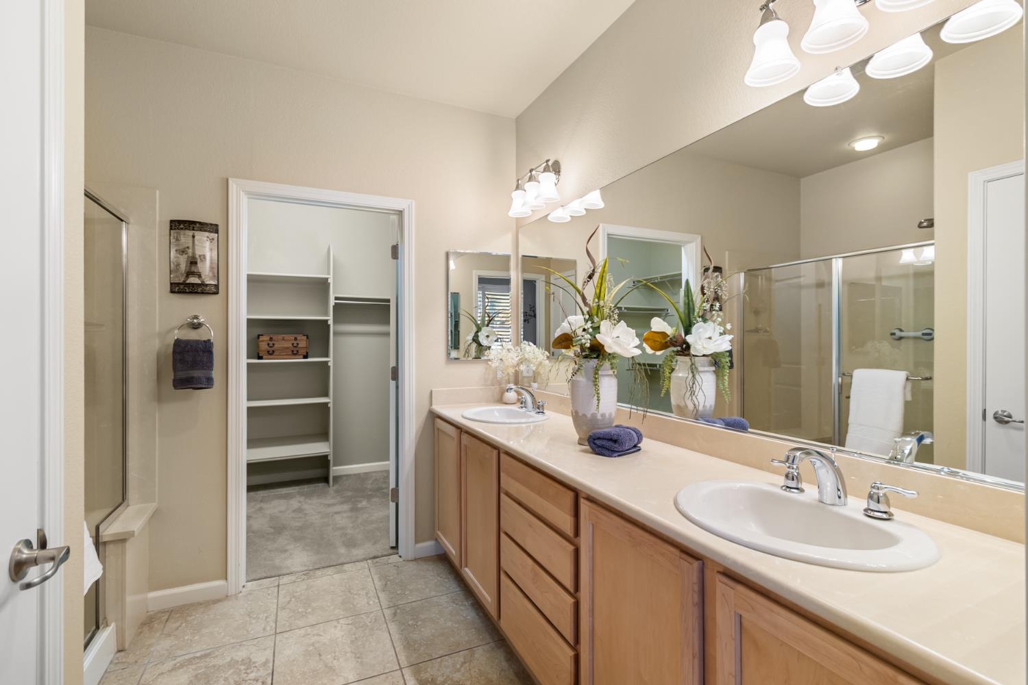 Elk Grove, California, 95757, United States, 2 Bedrooms Bedrooms, ,2 BathroomsBathrooms,Residential,For Sale,1989569