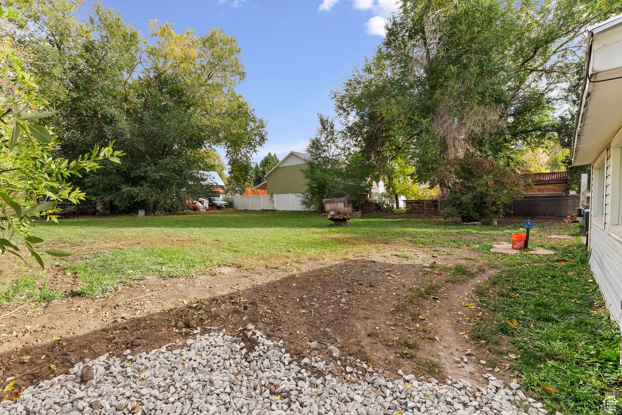 Heber City, Utah, 84032, United States, 3 Bedrooms Bedrooms, ,1 BathroomBathrooms,Residential,For Sale,1989702