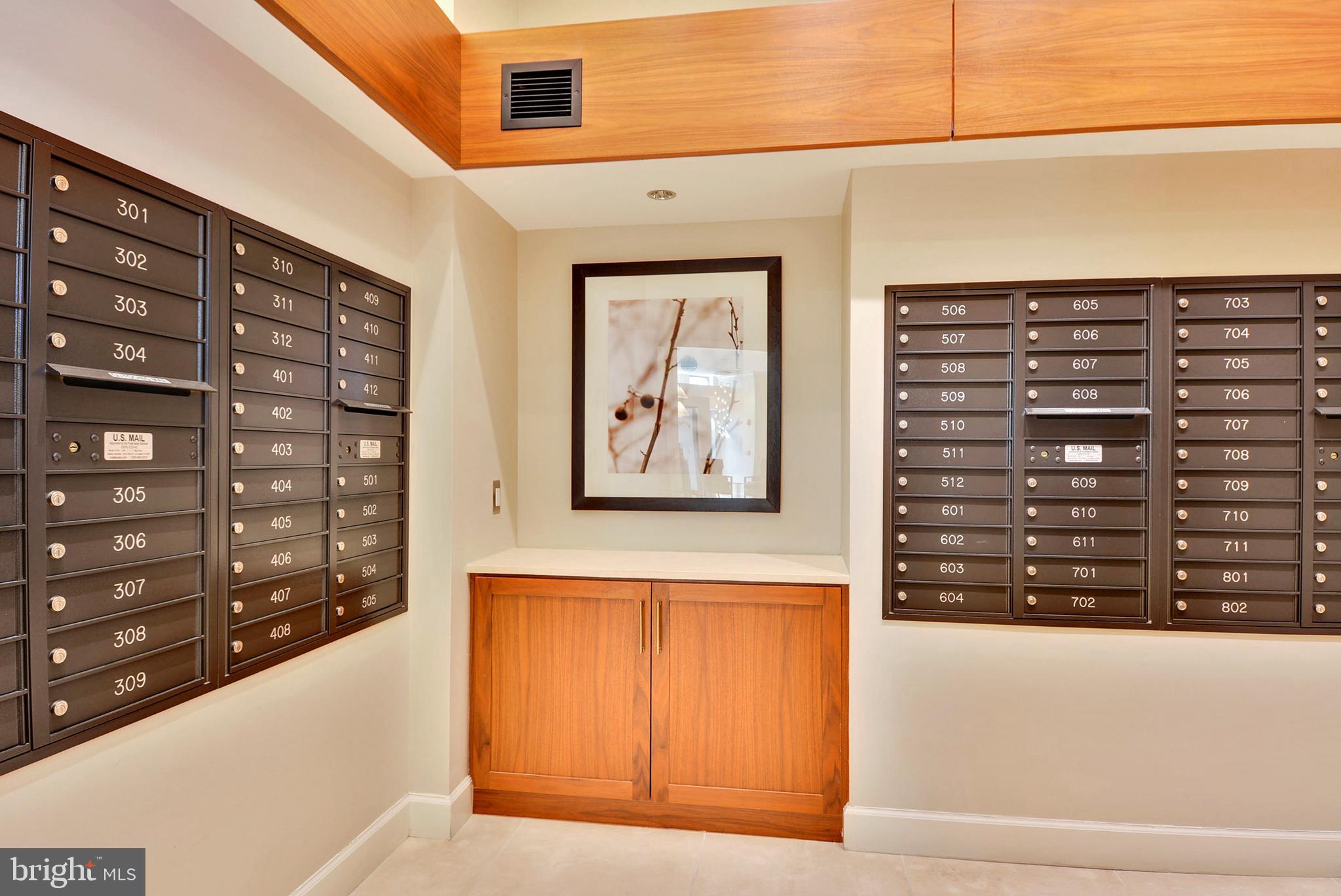 Bethesda, Maryland, 20815, United States, 2 Bedrooms Bedrooms, ,Residential,For Sale,1920331