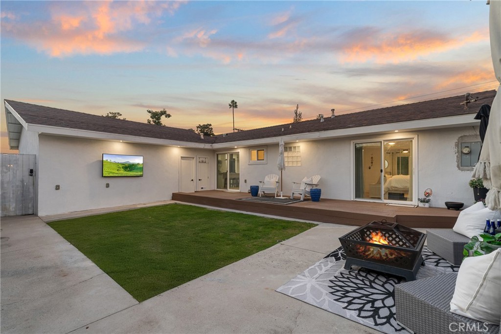 Orange, California, 92868, United States, 3 Bedrooms Bedrooms, ,2 BathroomsBathrooms,Residential,For Sale,1992014