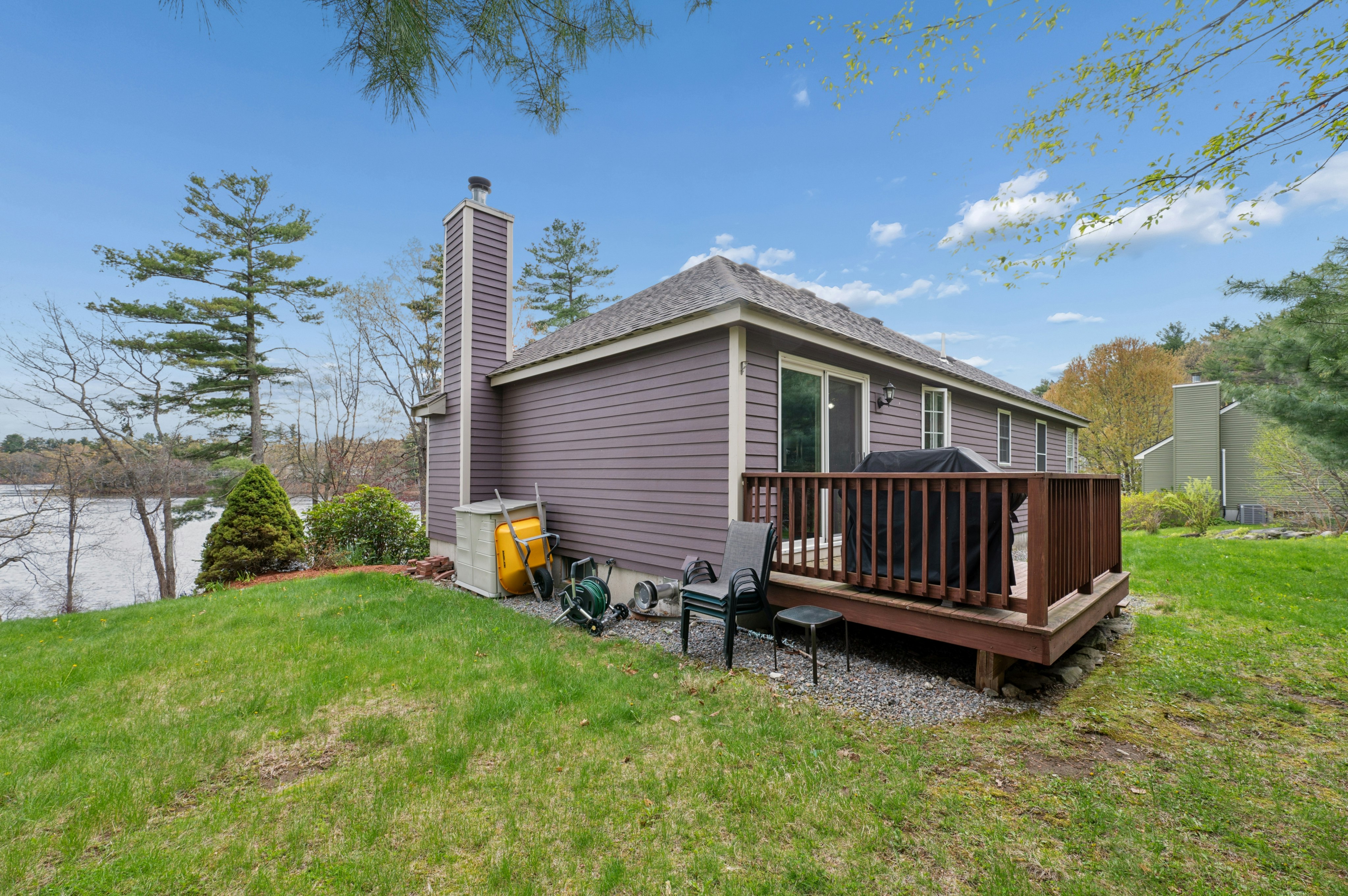 17 Calvin Street, Ayer, MA 01432 - 物件實景