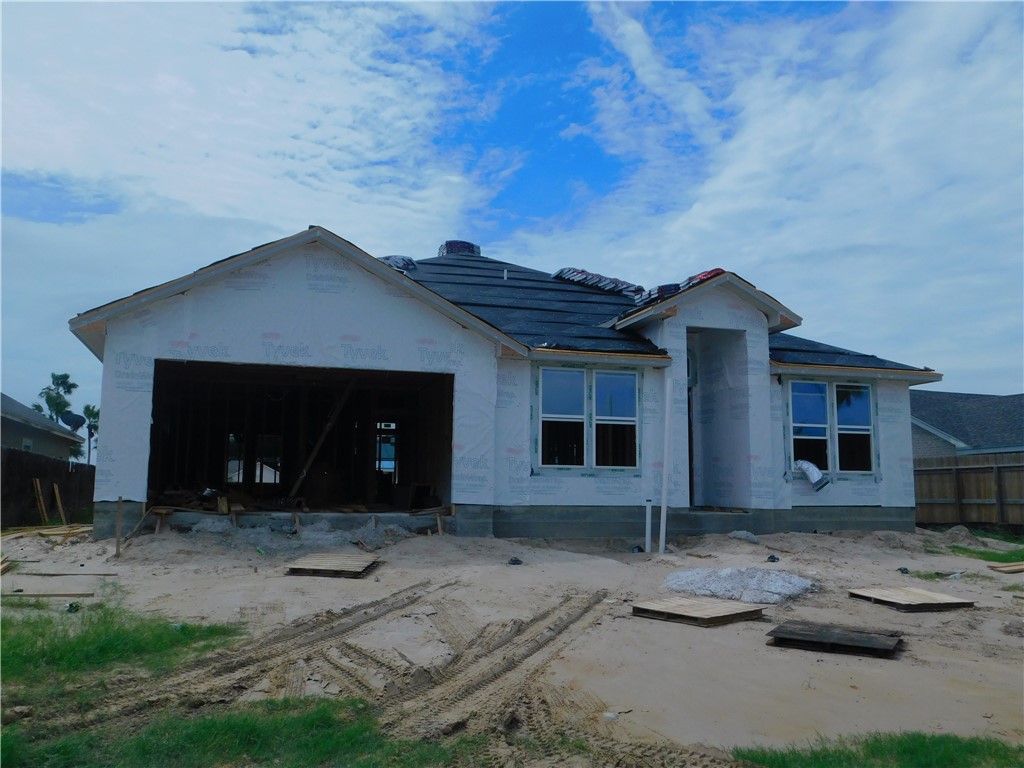 13941 Flintlock Dr, Corpus Christi, Texas, 78418, United States, 4 Bedrooms Bedrooms, ,3 BathroomsBathrooms,Residential,For Sale,13941 Flintlock Dr,1586567