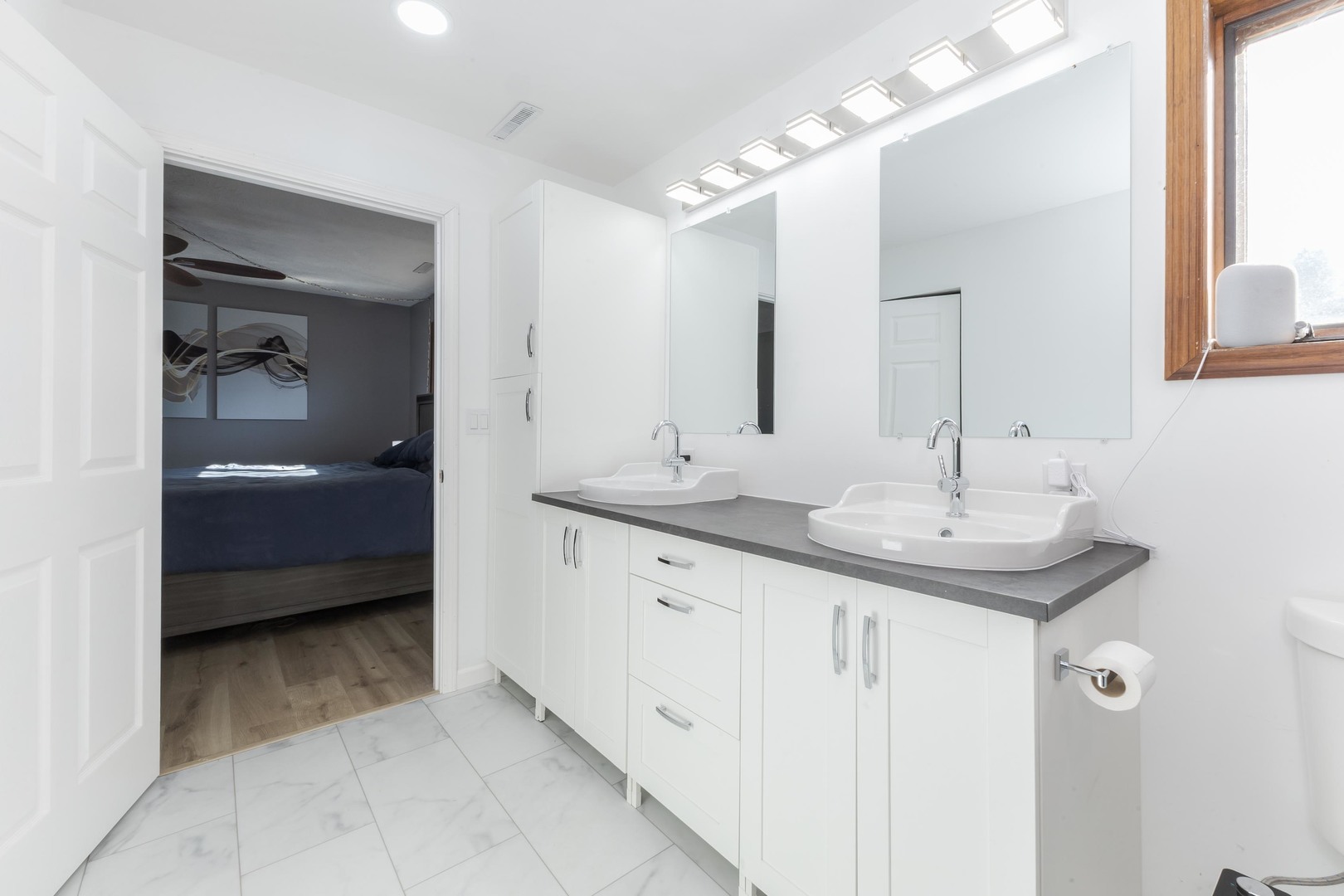 Heyworth, Illinois, 61745, United States, 3 Bedrooms Bedrooms, ,3 BathroomsBathrooms,Residential,For Sale,1989458