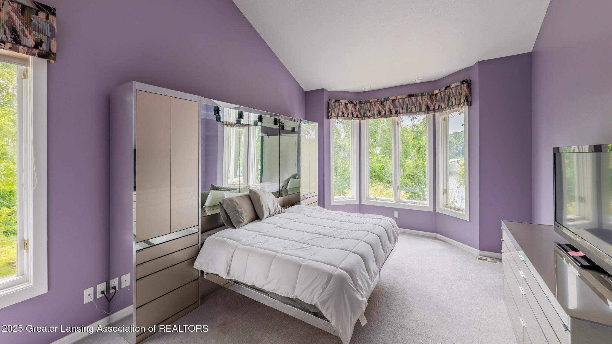 Laingsburg, Michigan, 48848, United States, 5 Bedrooms Bedrooms, ,6 BathroomsBathrooms,Residential,For Sale,1906782