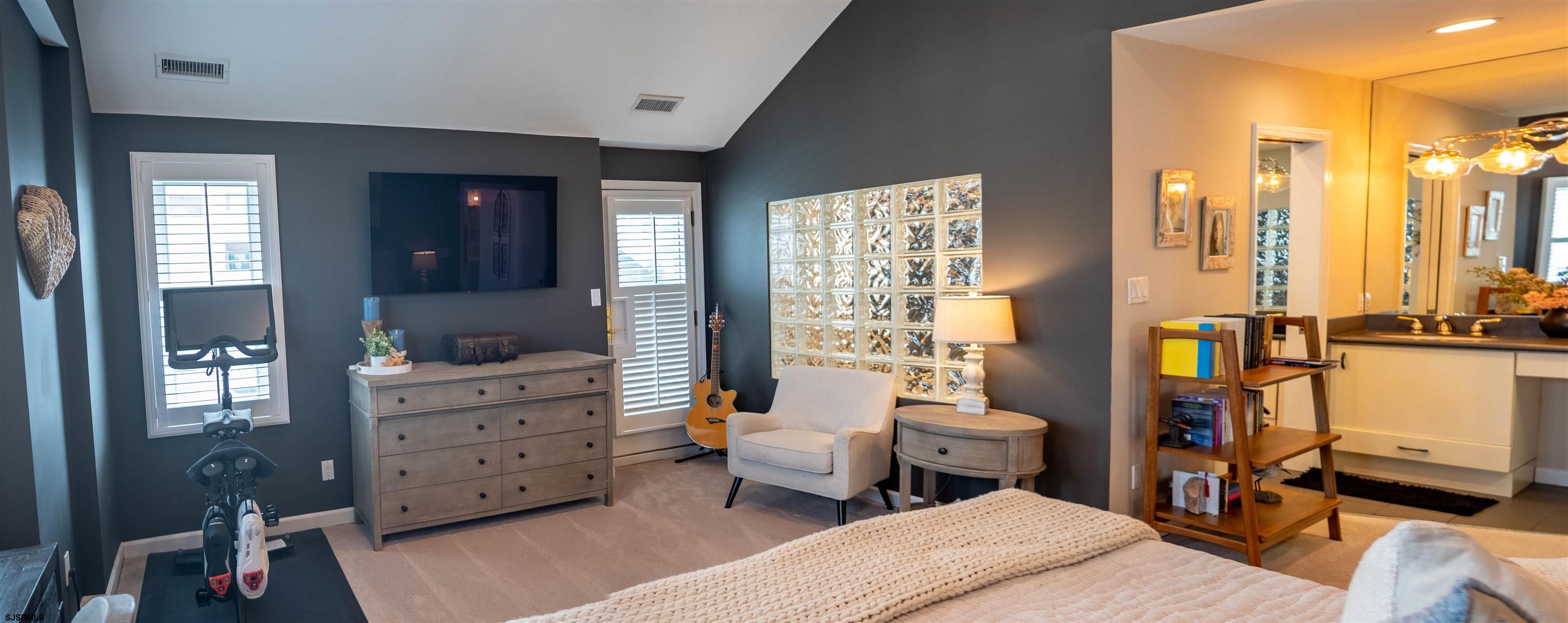 Longport, New Jersey, 08403, United States, 3 Bedrooms Bedrooms, ,3 BathroomsBathrooms,Residential,For Sale,1826457