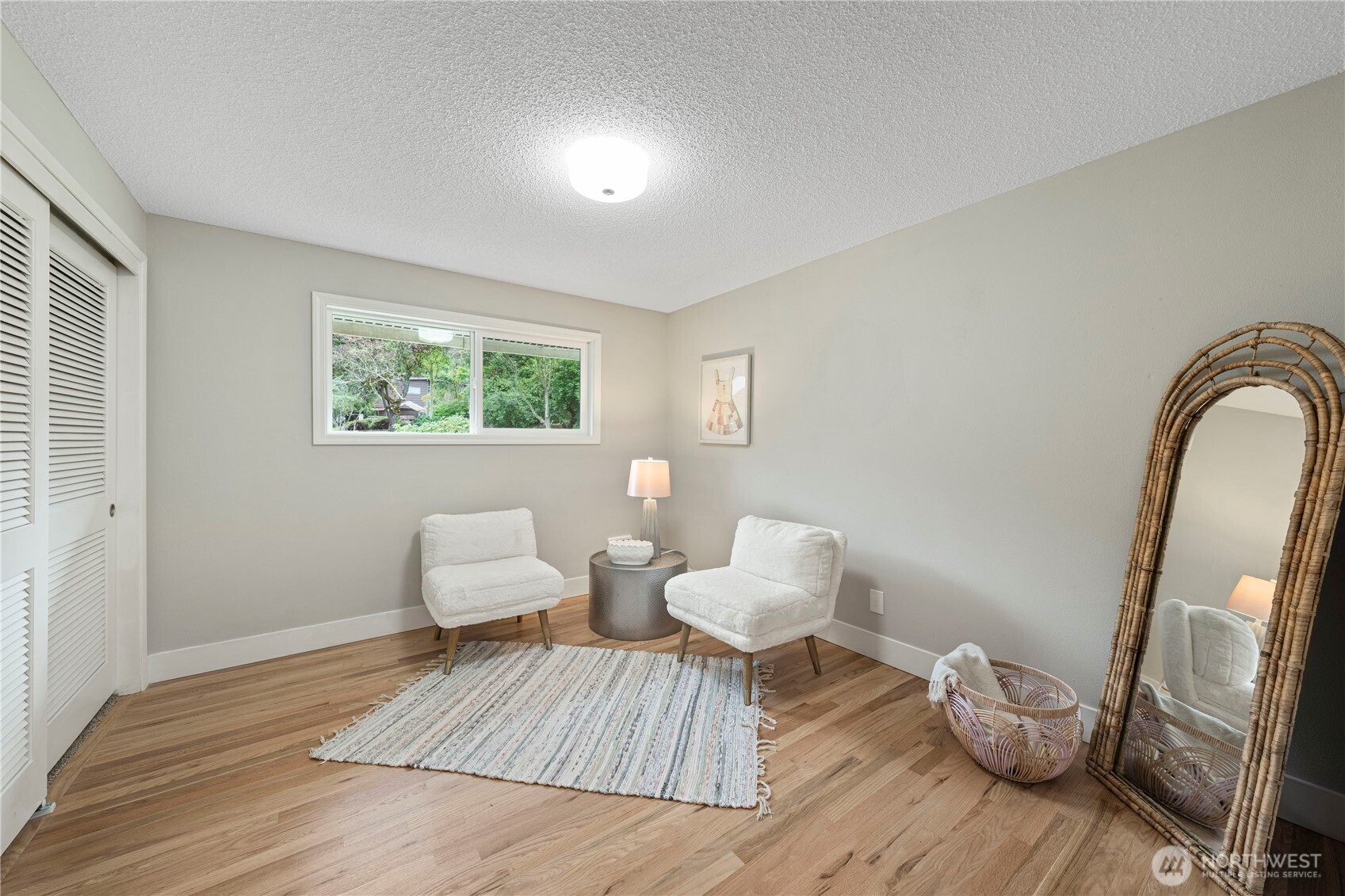 University Place, Washington, 98466, United States, 5 Bedrooms Bedrooms, ,3 BathroomsBathrooms,Residential,For Sale,1910787