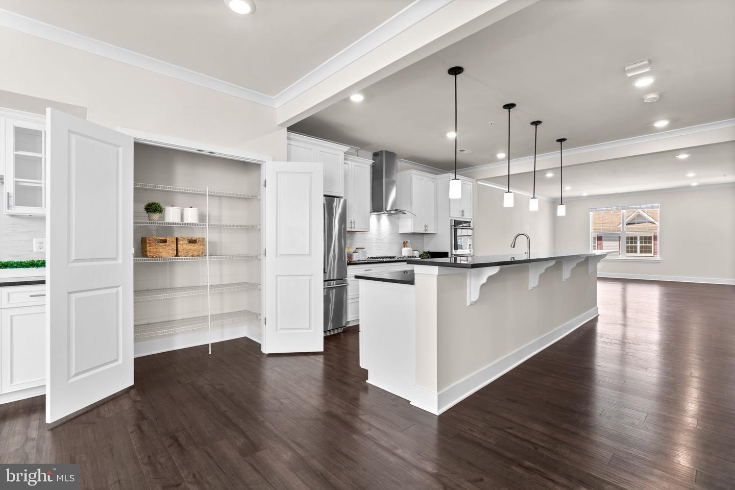 Elkridge, Maryland, 21075, United States, 3 Bedrooms Bedrooms, ,3 BathroomsBathrooms,Residential,For Sale,1939150