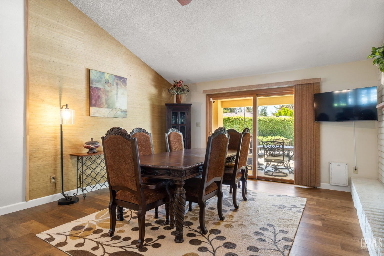 Bakersfield, California, 93309, United States, 3 Bedrooms Bedrooms, ,3 BathroomsBathrooms,Residential,For Sale,1882535