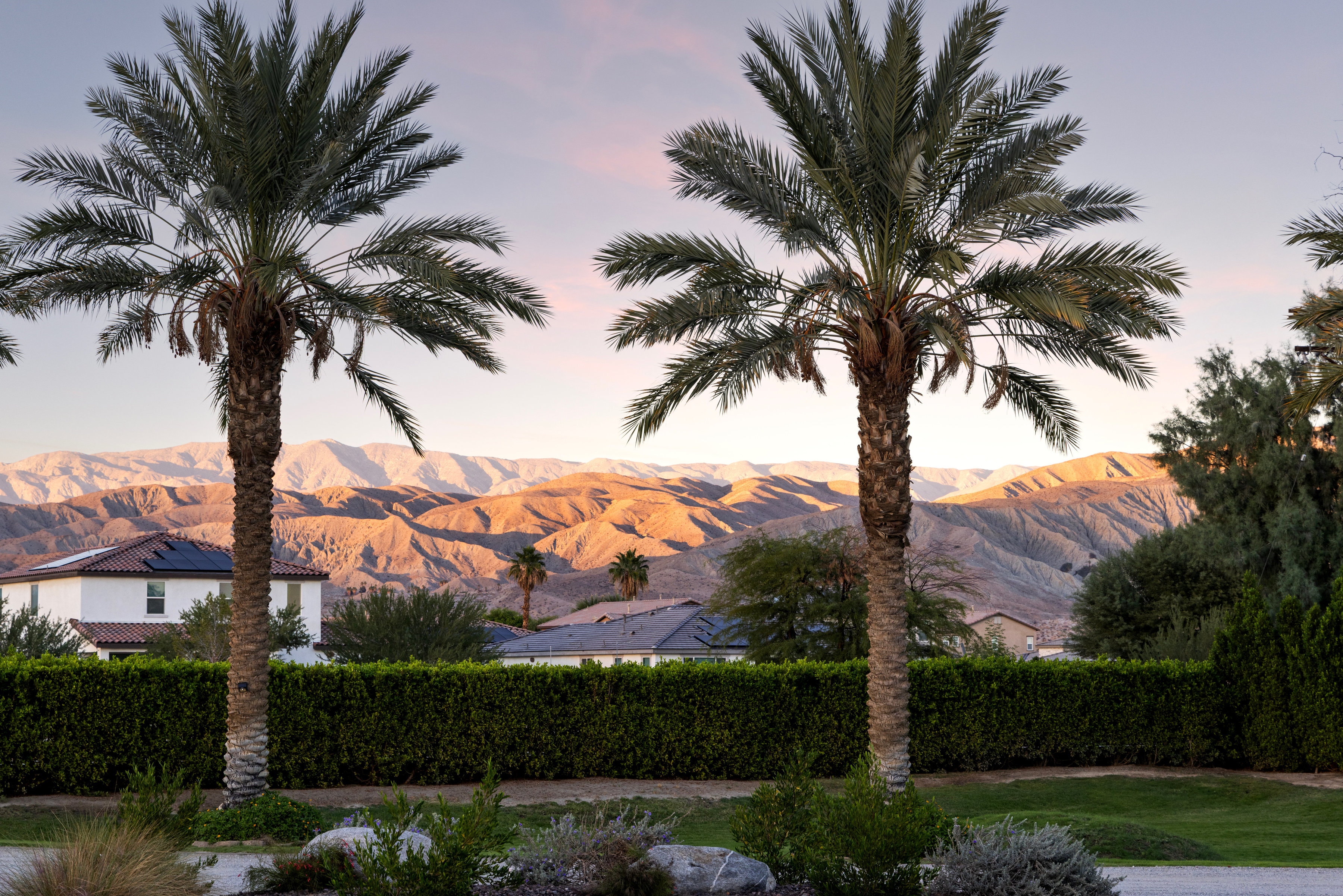  A Desert Retreat Designed to Earn and Entertain - 物件實景