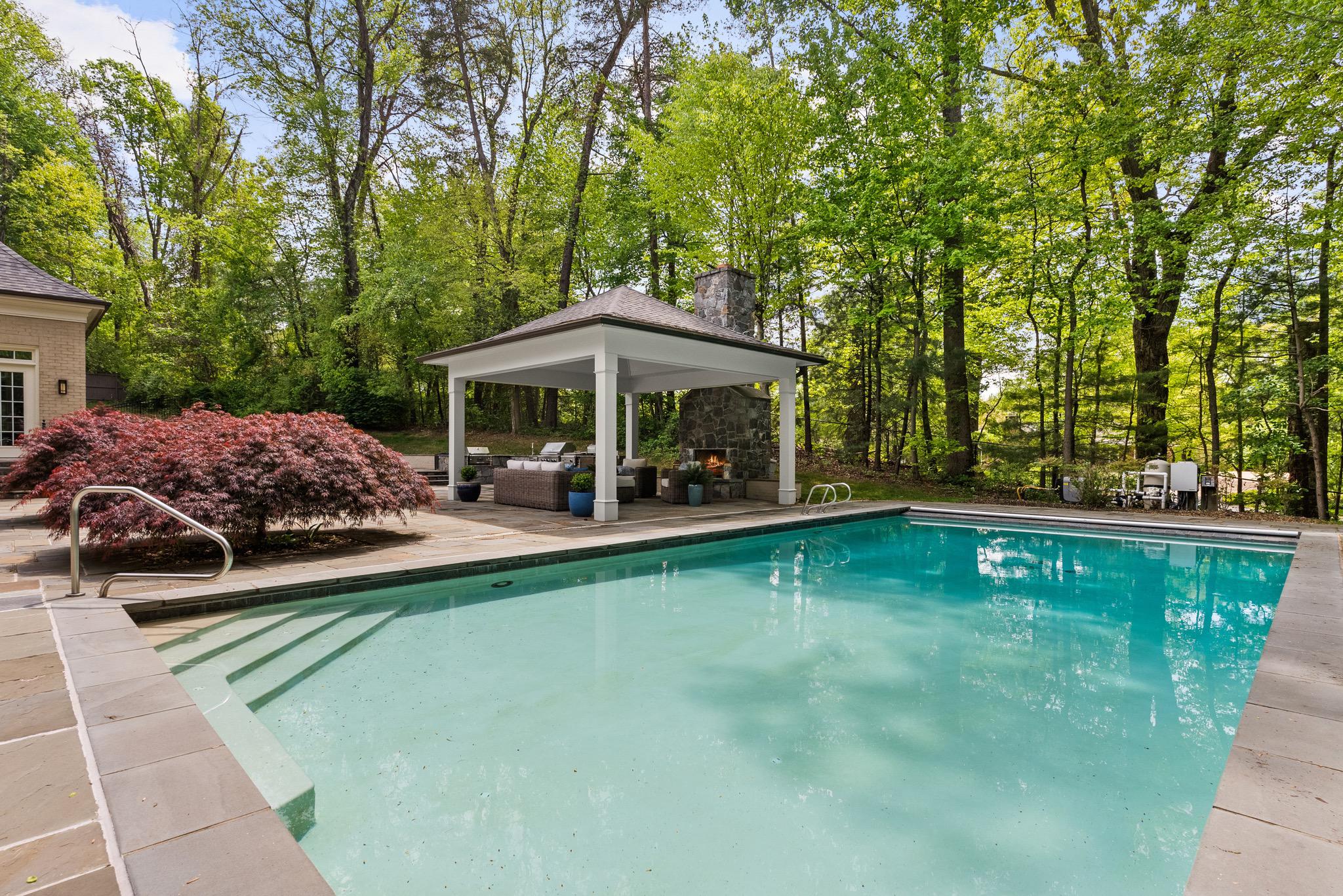  9111 Dara Lane, Great Falls, VA, 22066 - 物件實景