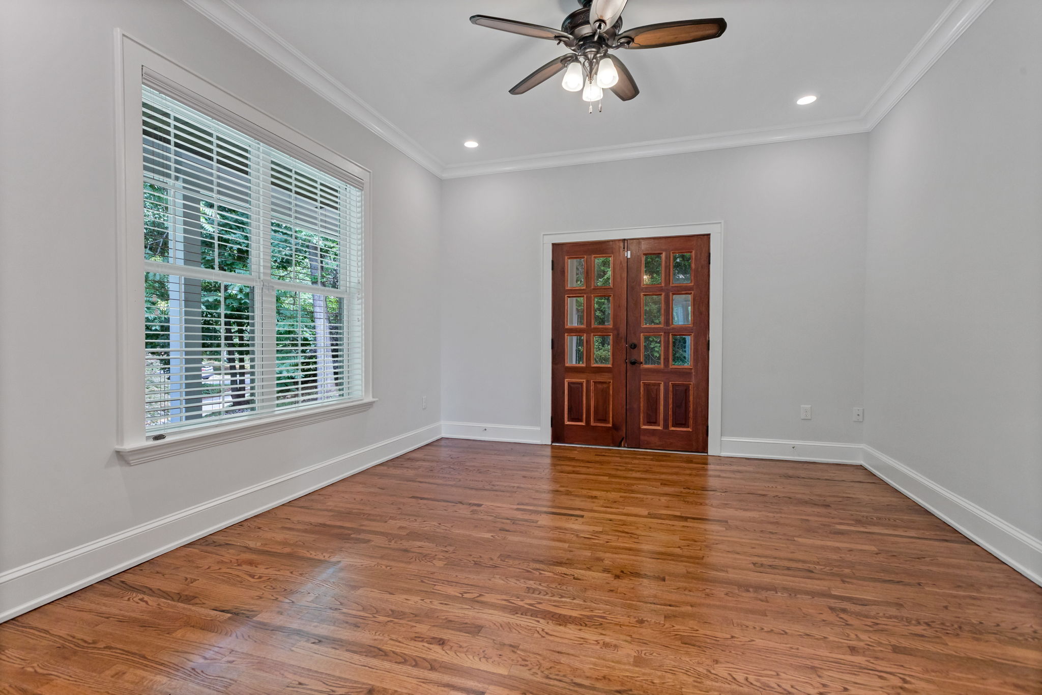  204 Crestwood Drive, Greenville, SC 29609 - 物件實景