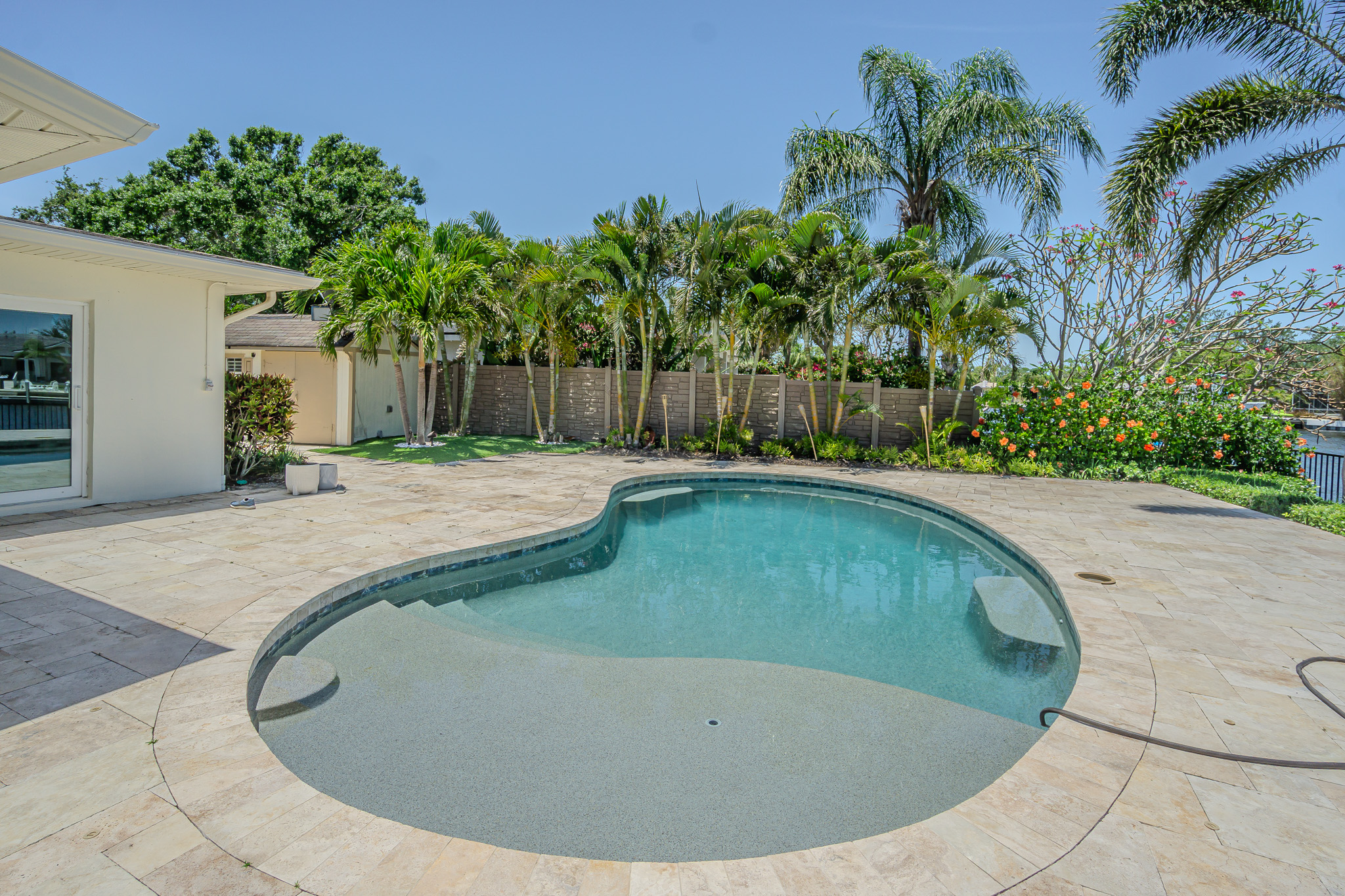 St. Petersburg, Florida, 33704, United States, 4 Bedrooms Bedrooms, ,3 BathroomsBathrooms,Residential,For Sale,1979413