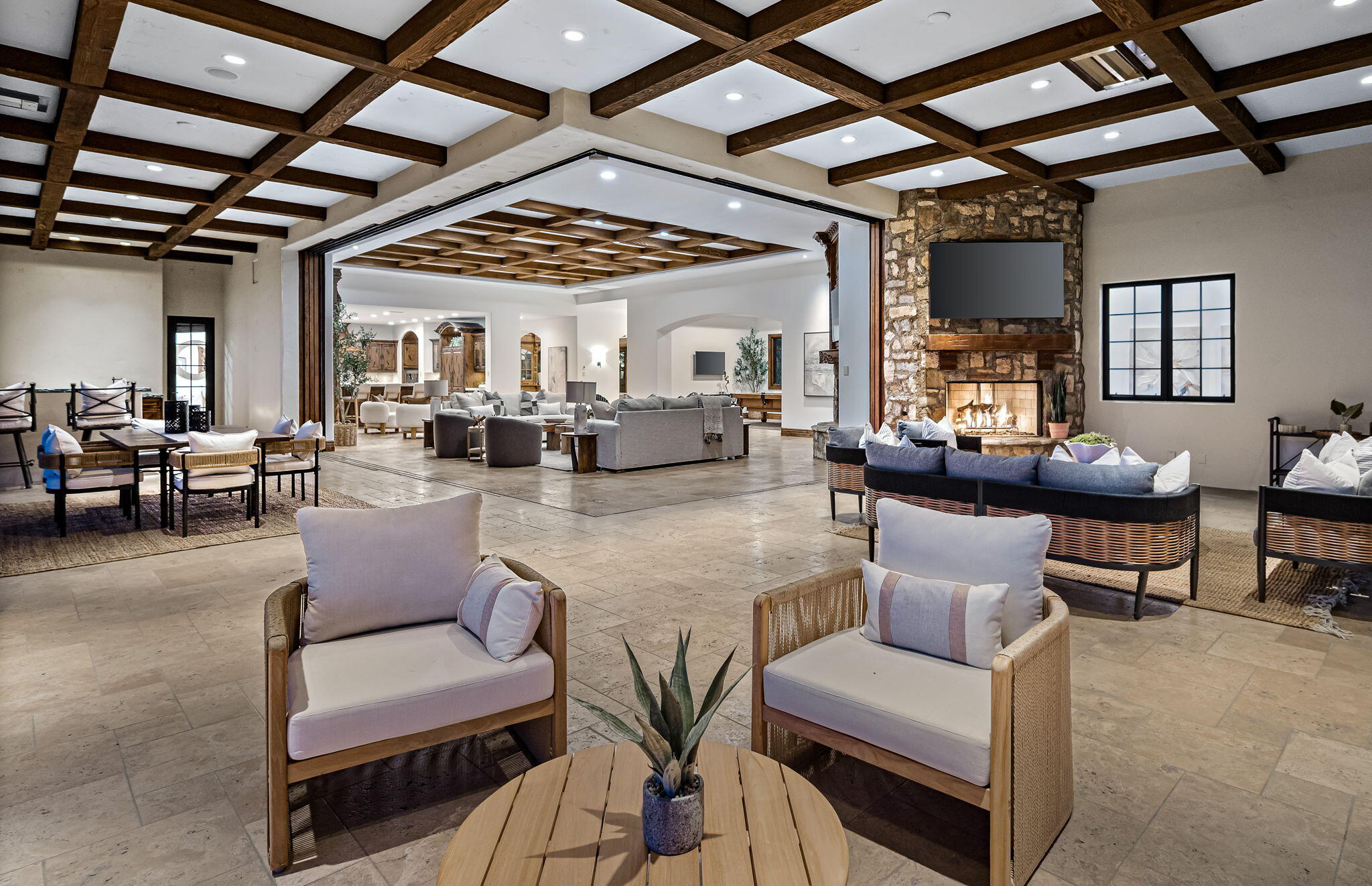 Palm Desert, California, 92260, United States, 7 Bedrooms Bedrooms, ,9 BathroomsBathrooms,Residential,For Sale,1996836