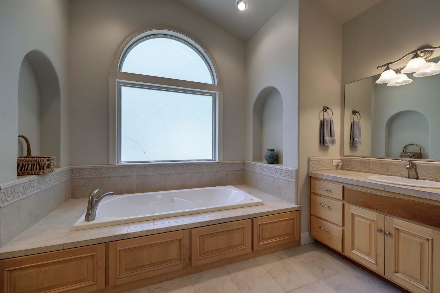 Penn Valley, California, 95946, United States, 3 Bedrooms Bedrooms, ,3 BathroomsBathrooms,Residential,For Sale,1784644