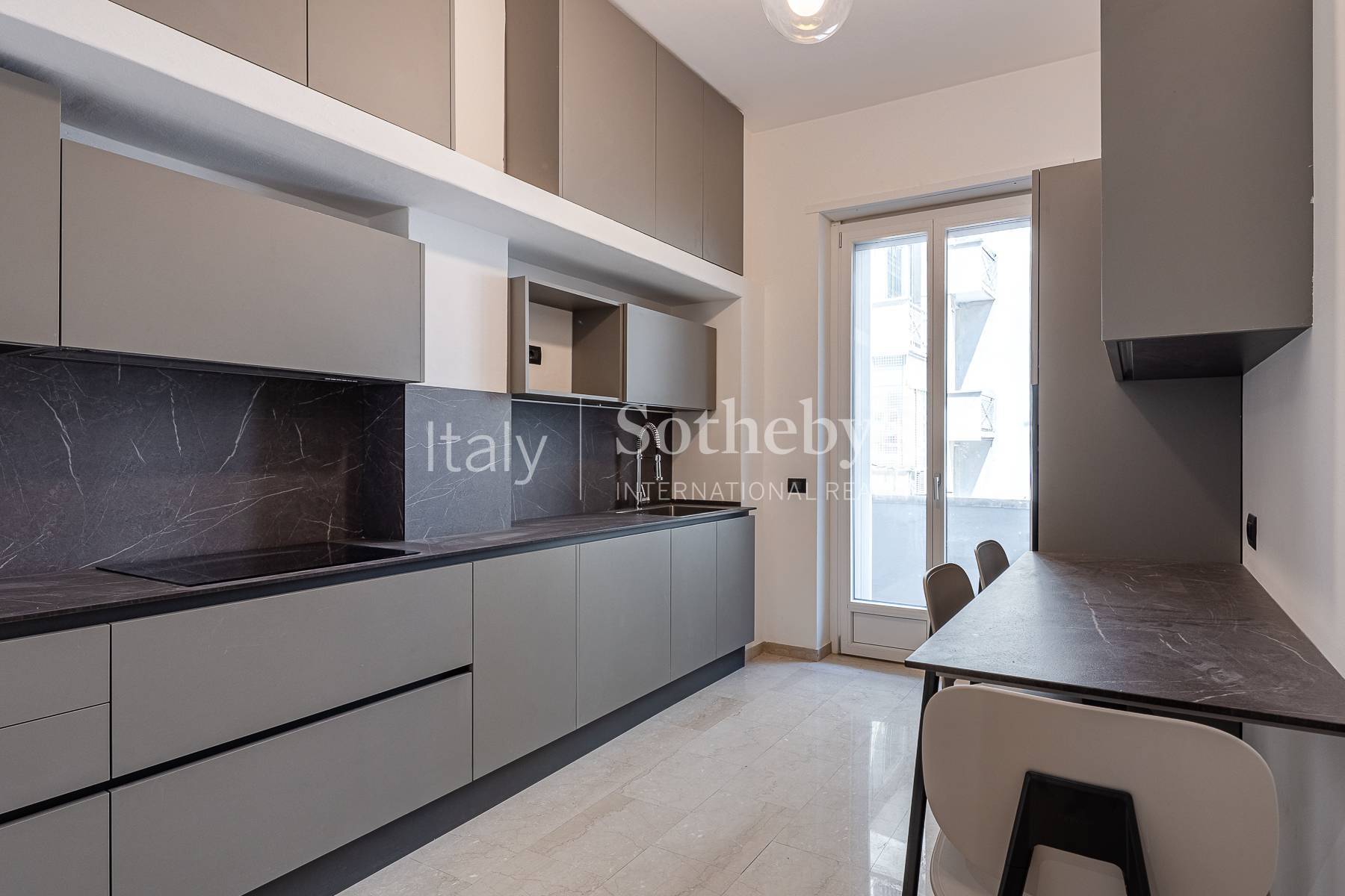  Move-In Ready Apartment Just Steps from the Duomo - 物件實景