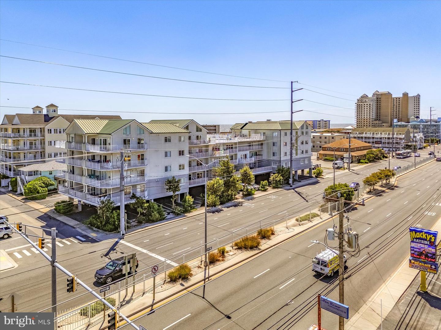 Ocean City, Maryland, 21842, United States, 3 Bedrooms Bedrooms, ,2 BathroomsBathrooms,Residential,For Sale,1947953