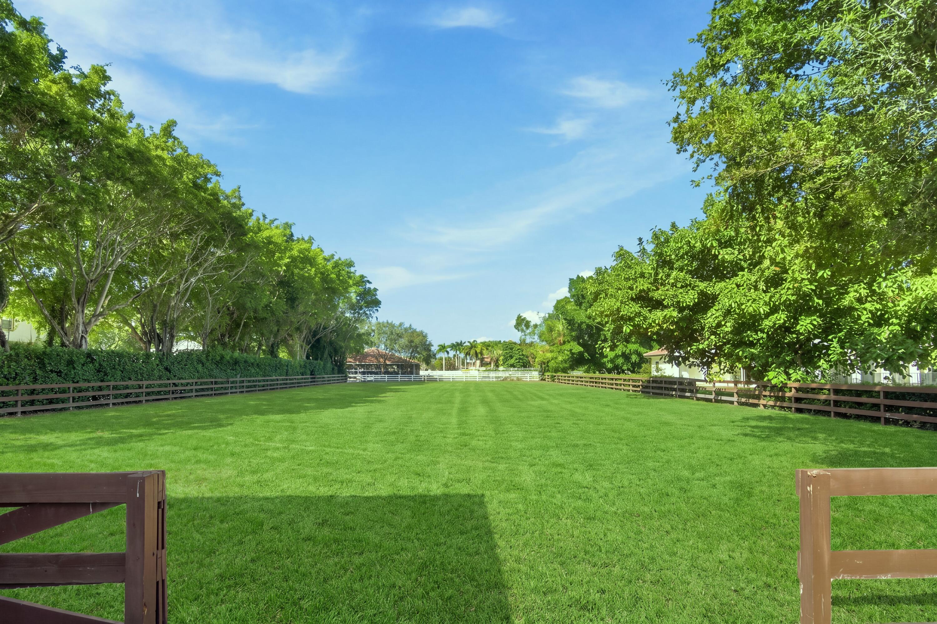  14492 Equestrian Way - 物件實景