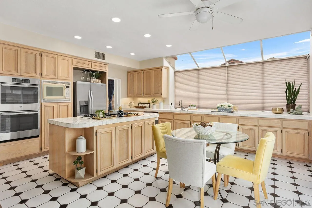 San Diego, California, 92129, United States, 4 Bedrooms Bedrooms, ,3 BathroomsBathrooms,Residential,For Sale,1847316
