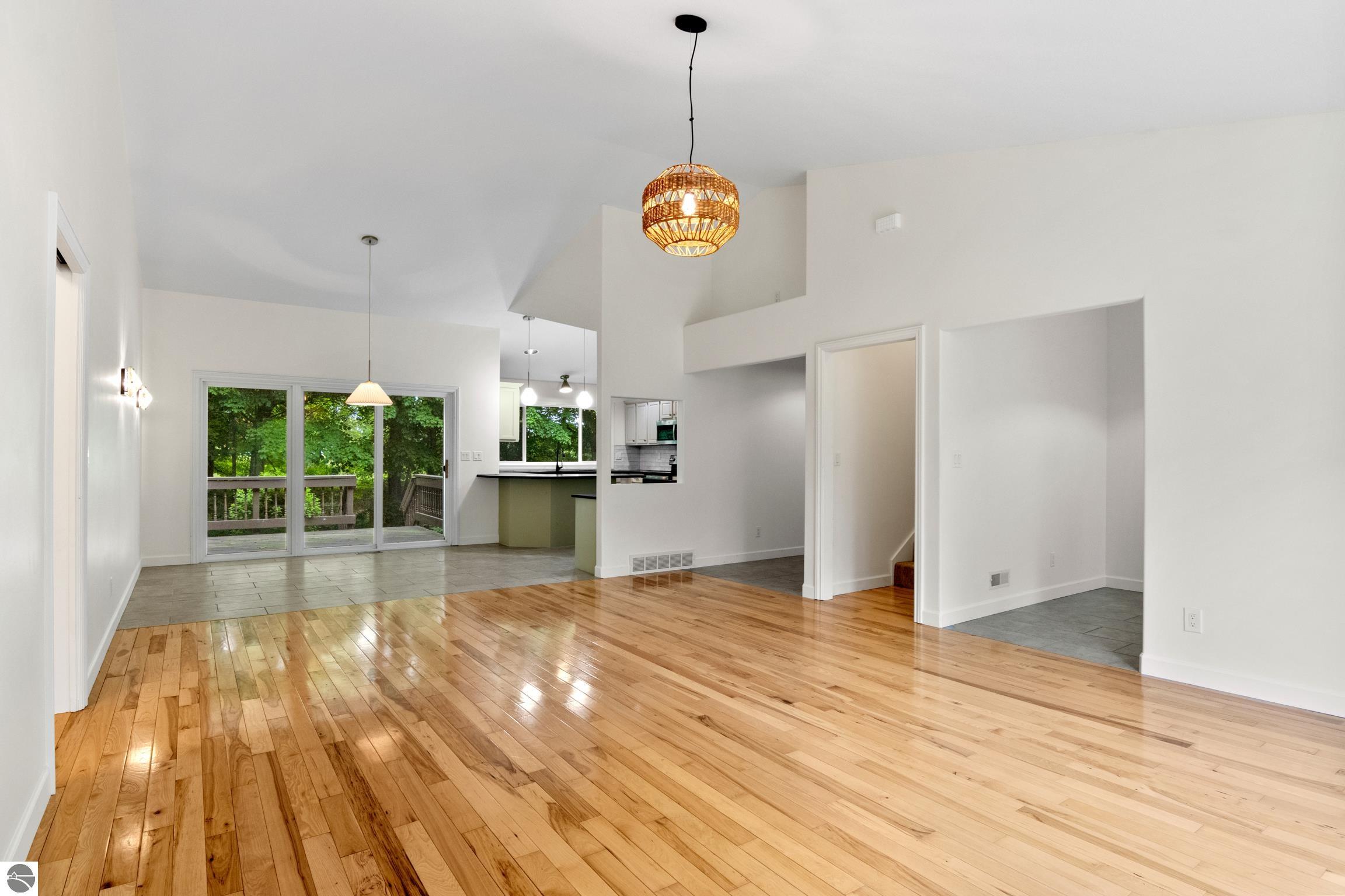 Traverse City, Michigan, 49696, United States, 4 Bedrooms Bedrooms, ,2 BathroomsBathrooms,Residential,For Sale,1878448