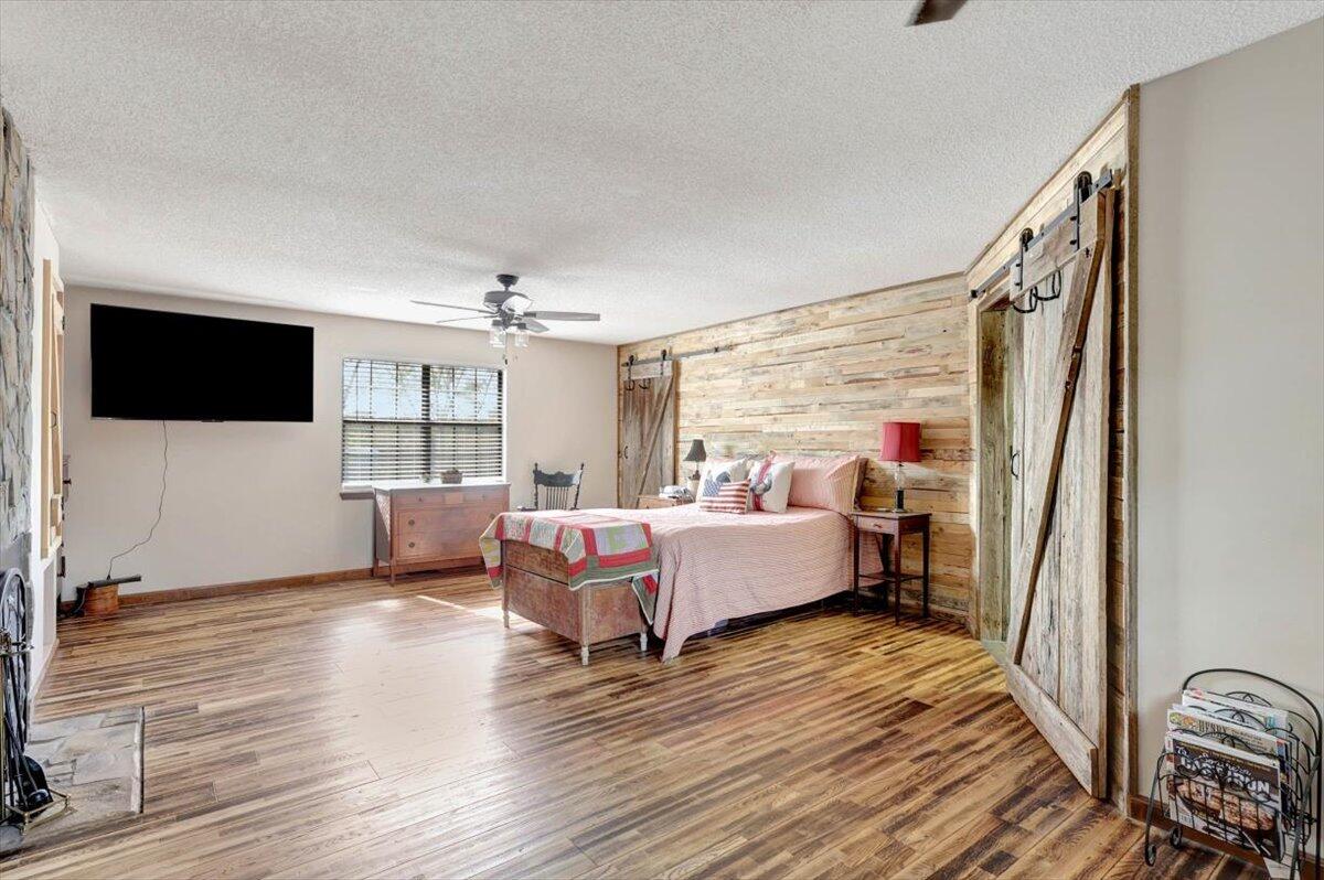 Dayton, Tennessee, 37321, United States, 3 Bedrooms Bedrooms, ,3 BathroomsBathrooms,Residential,For Sale,1967660