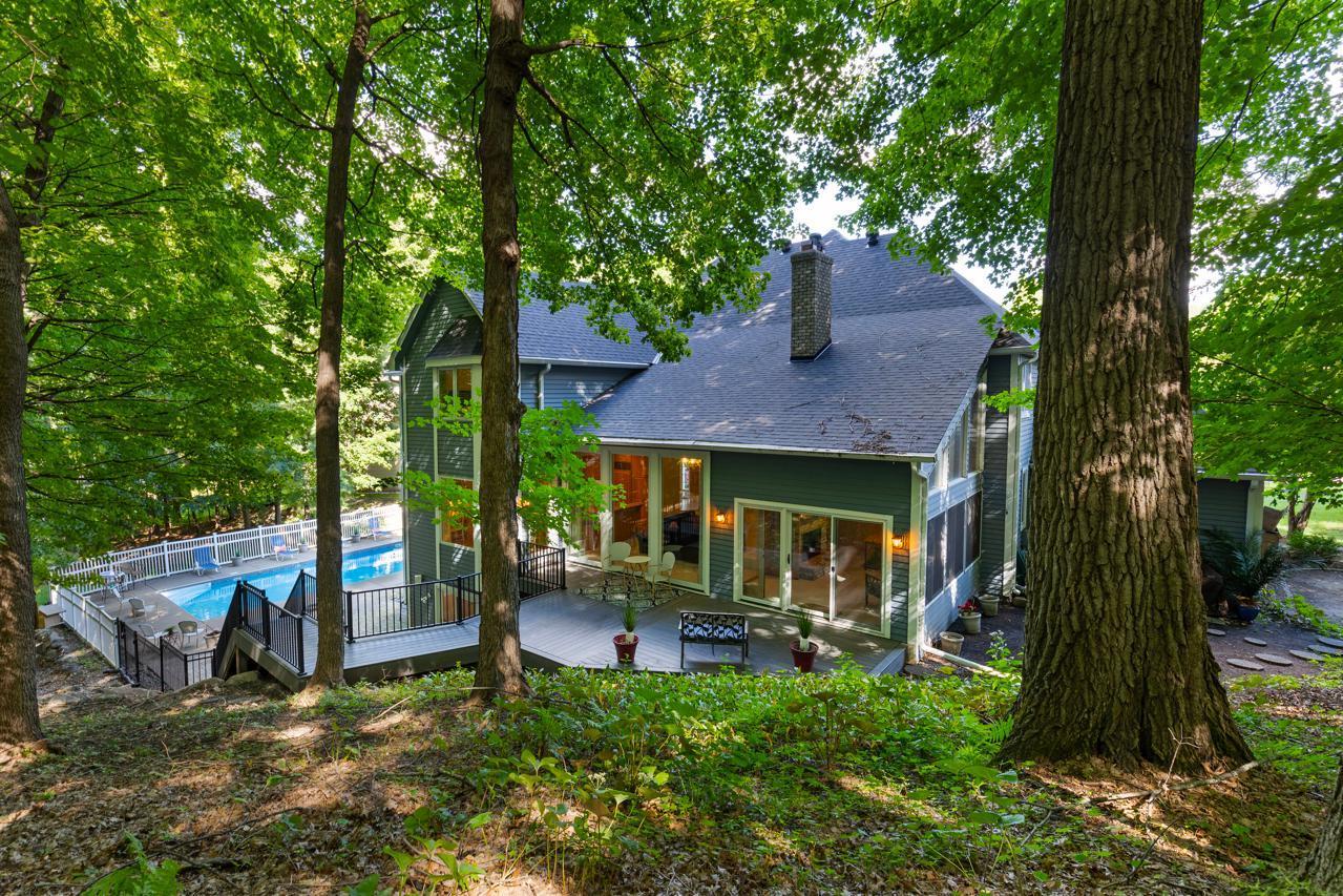 Chanhassen, Minnesota, 55317, United States, 5 Bedrooms Bedrooms, ,3 BathroomsBathrooms,Residential,For Sale,1926226
