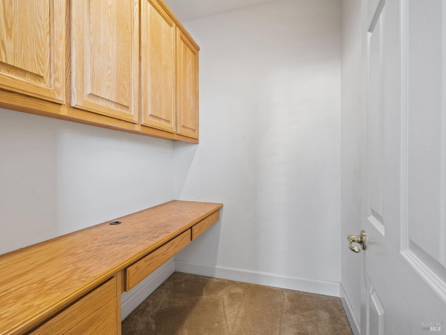 Vacaville, California, 95687, United States, 5 Bedrooms Bedrooms, ,4 BathroomsBathrooms,Residential,For Sale,1828372