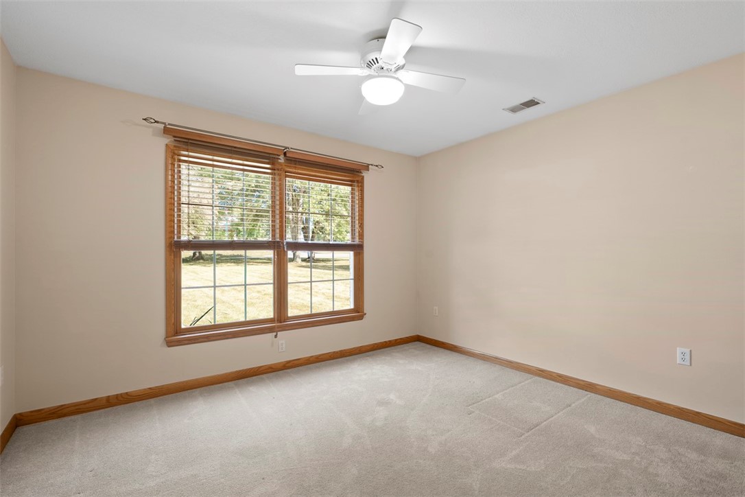 Cranberry Twp, Pennsylvania, 16066, United States, 4 Bedrooms Bedrooms, ,3 BathroomsBathrooms,Residential,For Sale,1947060