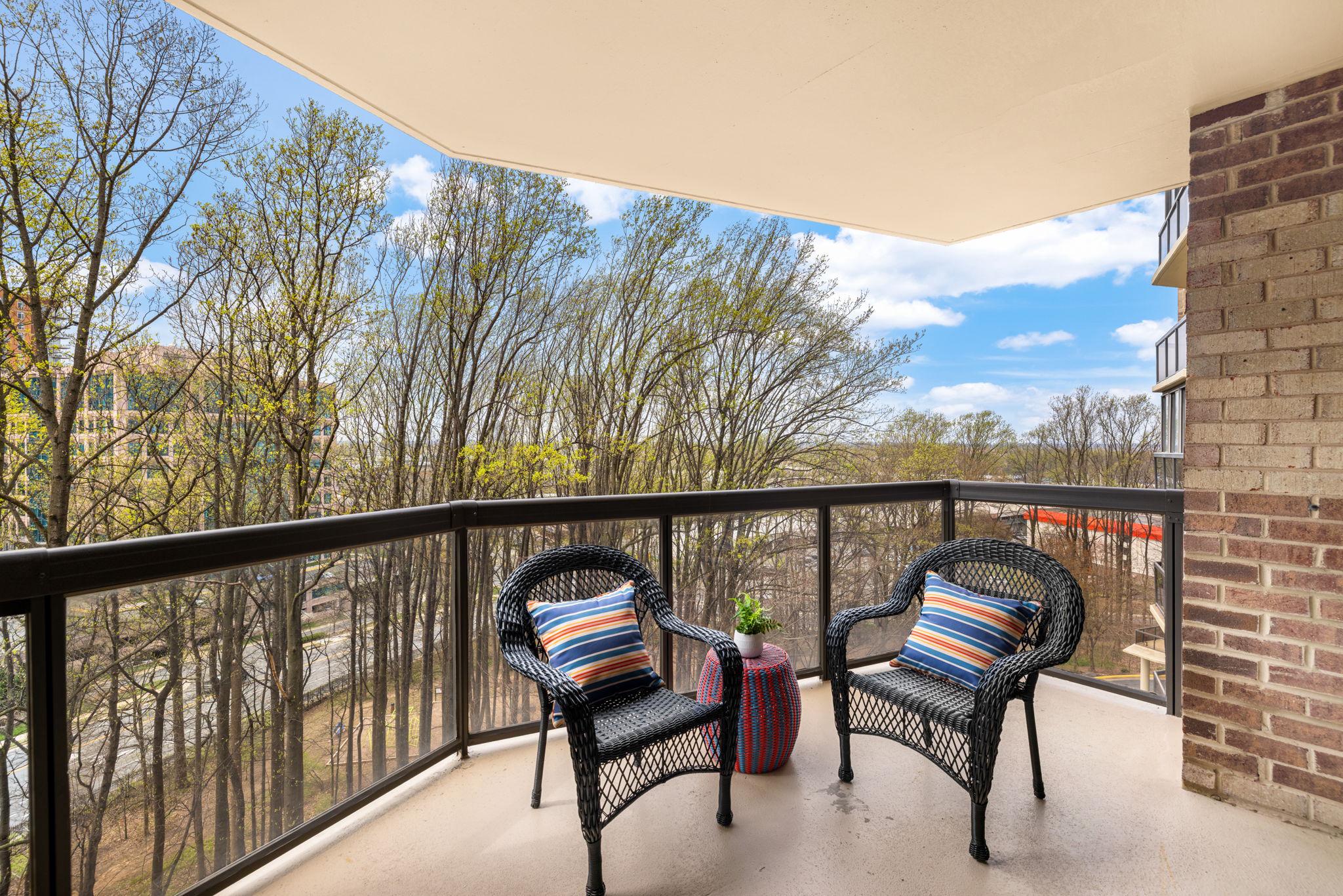  8370 Greensboro Drive, Mclean, VA, 22102 - 物件實景