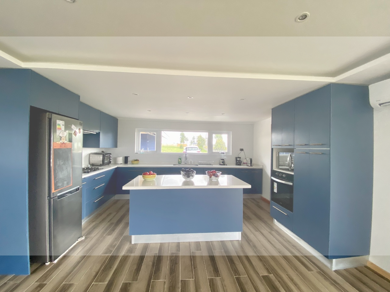 Puerto Varas, Chile, 4 Bedrooms Bedrooms, ,2 BathroomsBathrooms,Residential,For Sale,1882497