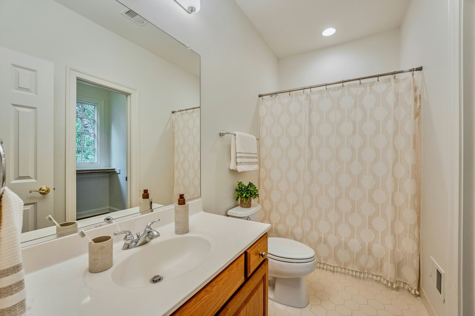  13442 Loyalty Road, Leesburg, VA, 20176 - 物件實景