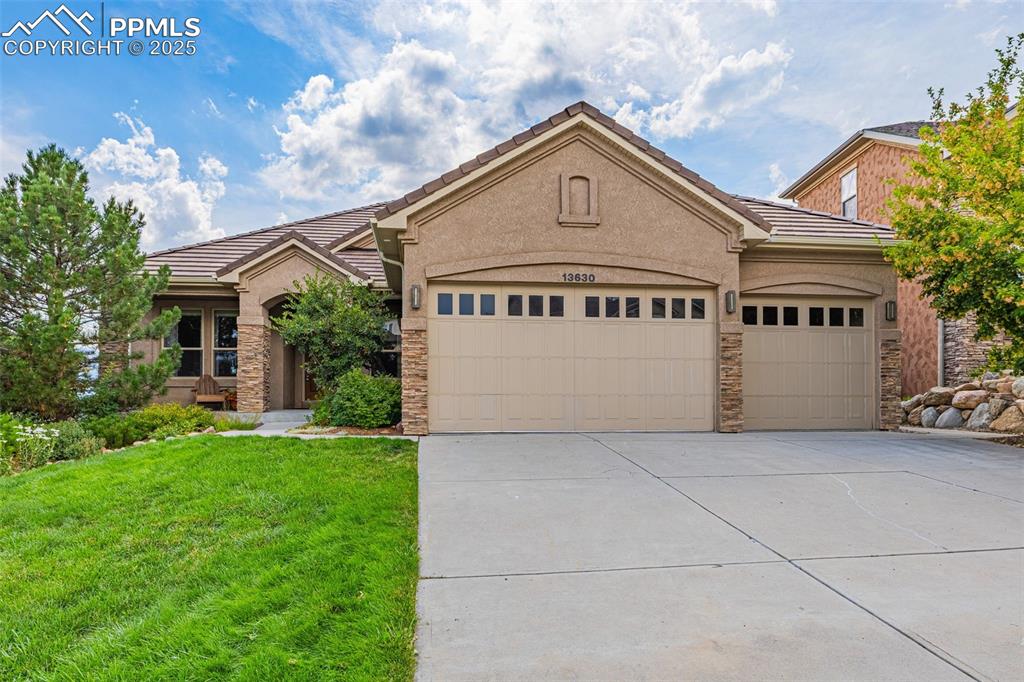 Colorado Springs, Colorado, 80921, United States, 4 Bedrooms Bedrooms, ,3 BathroomsBathrooms,Residential,For Sale,1901229