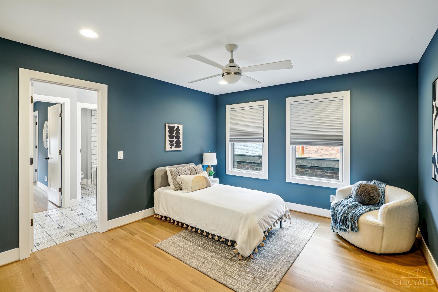 Cincinnati, Ohio, 45202, United States, 4 Bedrooms Bedrooms, ,5 BathroomsBathrooms,Residential,For Sale,1901834