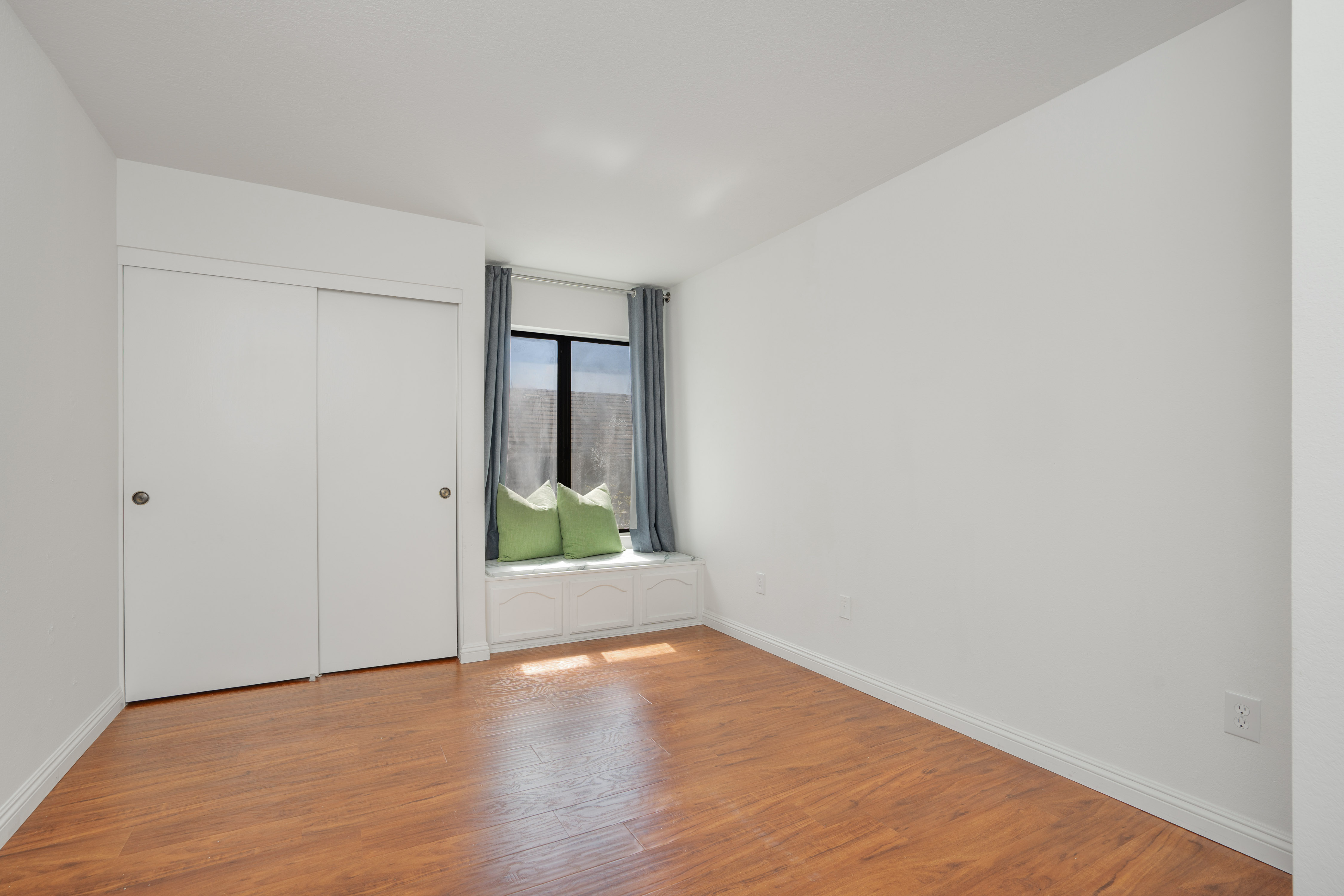  4477 Emerald Street, Torrance, CA 90503 - 物件實景