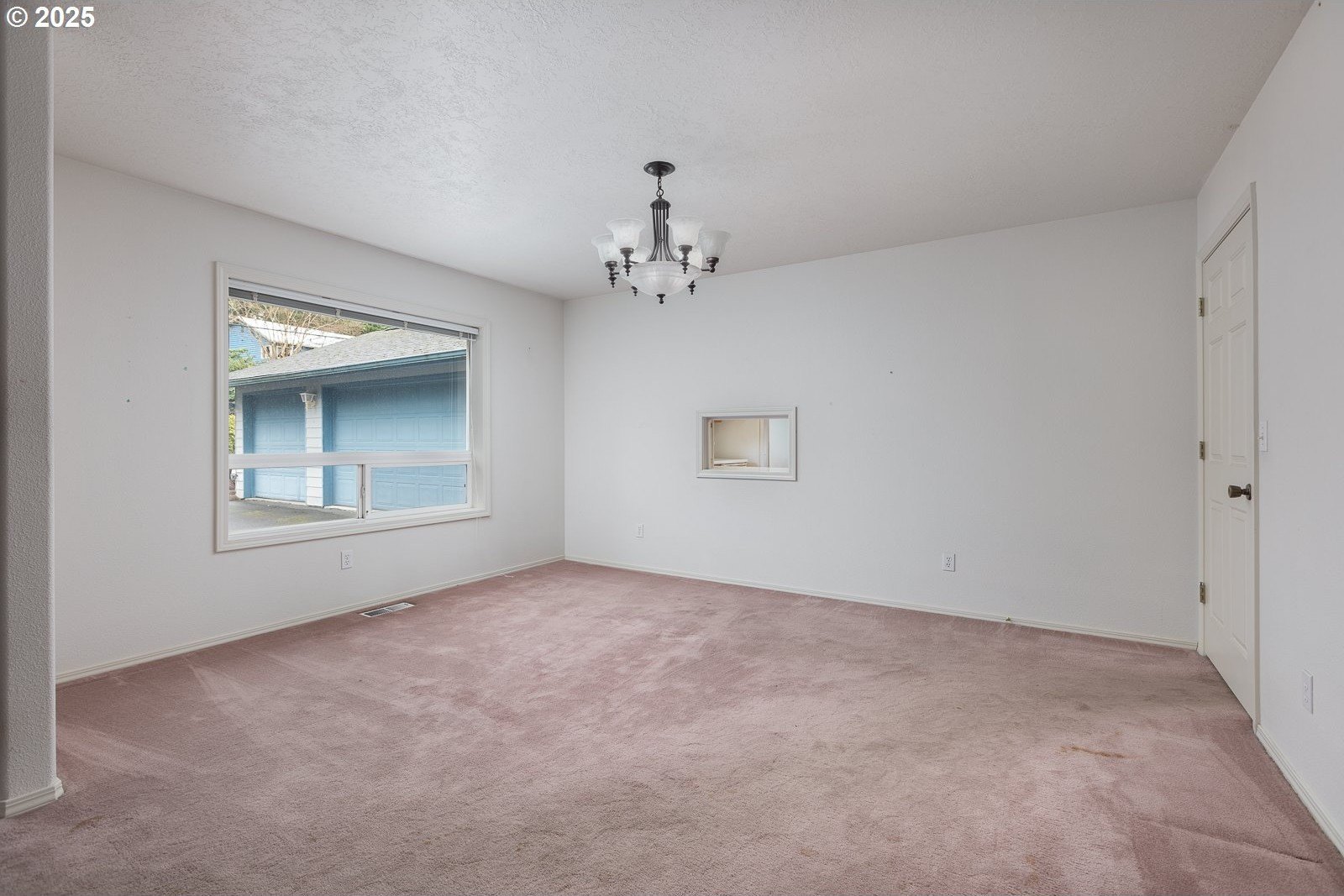 Toledo, Oregon, 97391, United States, 6 Bedrooms Bedrooms, ,4 BathroomsBathrooms,Residential,For Sale,1722214