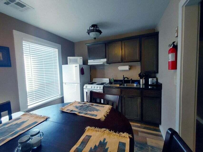 Panguitch, Utah, 84759, United States, ,Residential,For Sale,1684321