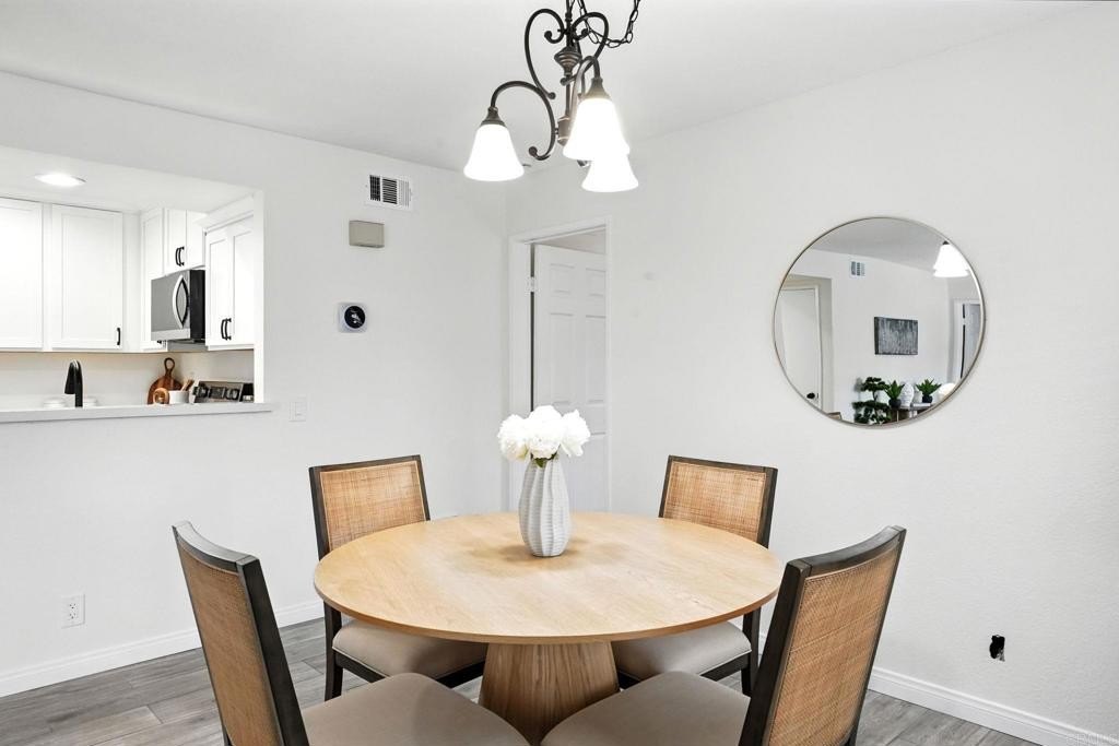 El Cajon, California, 92019, United States, 2 Bedrooms Bedrooms, ,2 BathroomsBathrooms,Residential,For Sale,1933373