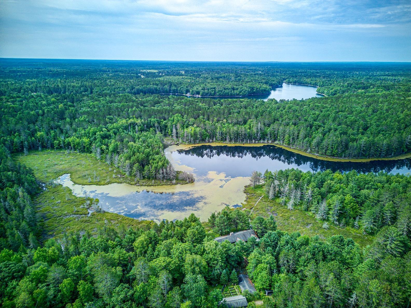 Watersmeet, Michigan, 49969, United States, 4 Bedrooms Bedrooms, ,3 BathroomsBathrooms,Residential,For Sale,1979345