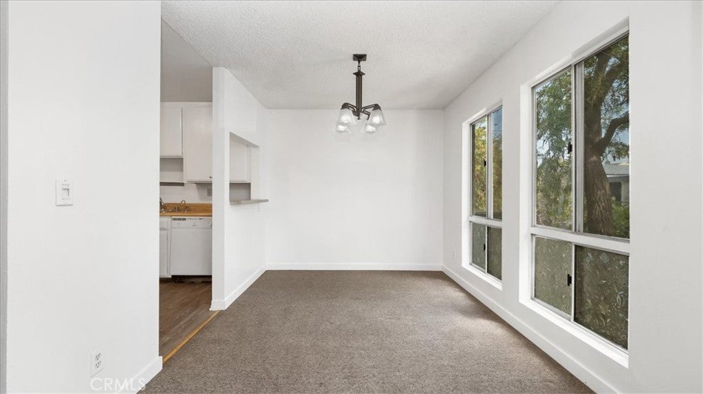 Los Angeles, California, 90034, United States, 2 Bedrooms Bedrooms, ,2 BathroomsBathrooms,Residential,For Sale,2025767