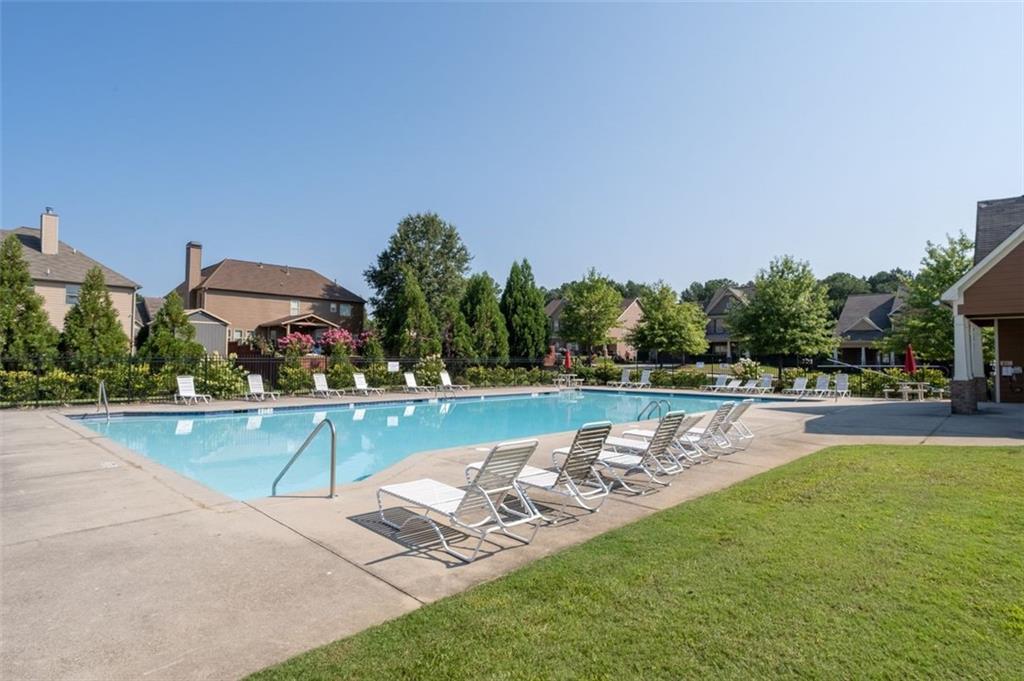 Loganville, Georgia, 30052, United States, 6 Bedrooms Bedrooms, ,5 BathroomsBathrooms,Residential,For Sale,1925493