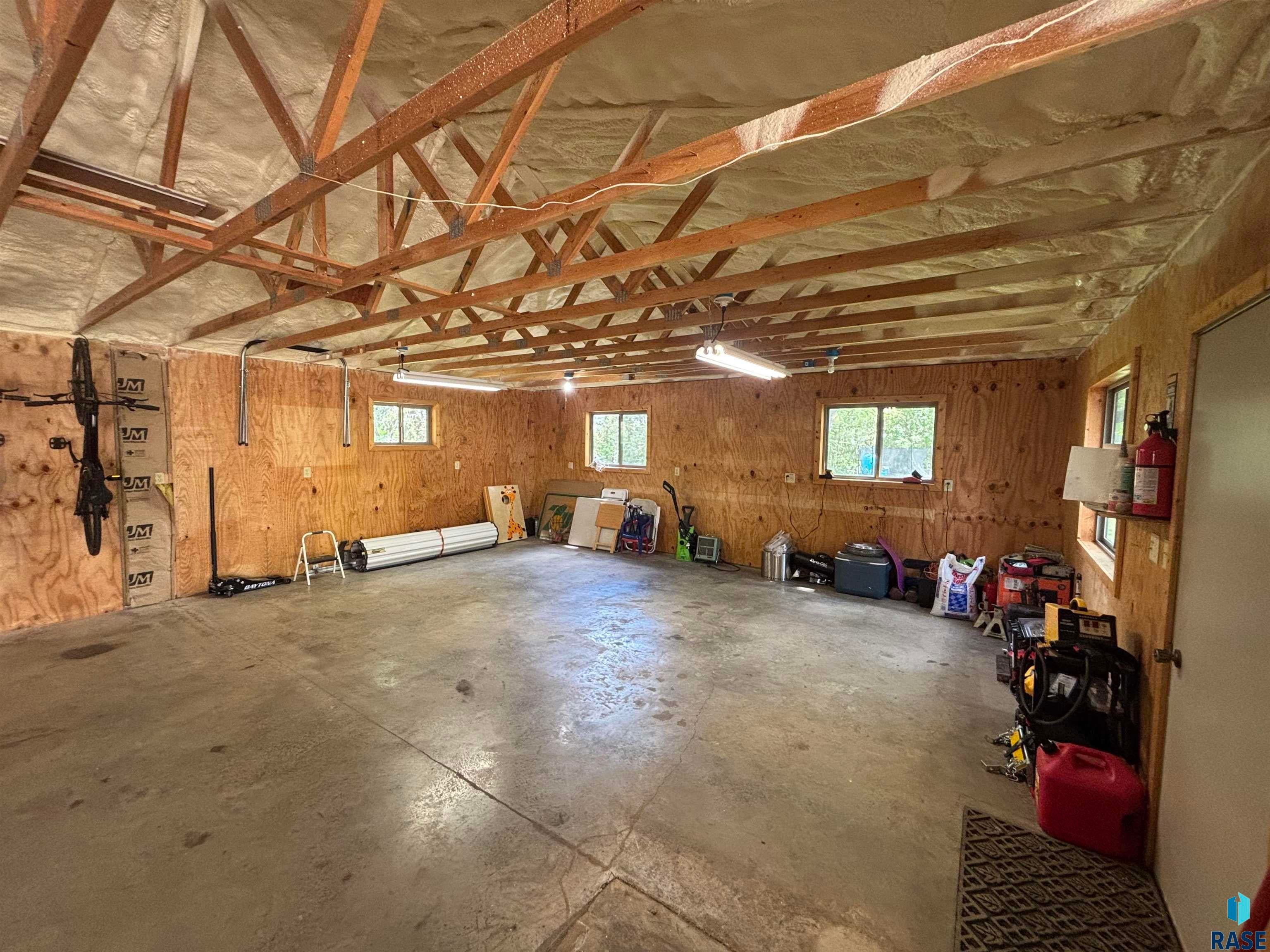 Harrisburg, South Dakota, 57032, United States, 5 Bedrooms Bedrooms, ,1 BathroomBathrooms,Residential,For Sale,1917762