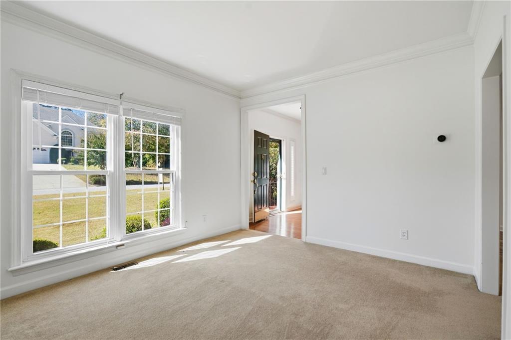 Suwanee, Georgia, 30024, United States, 4 Bedrooms Bedrooms, ,3 BathroomsBathrooms,Residential,For Sale,1979124