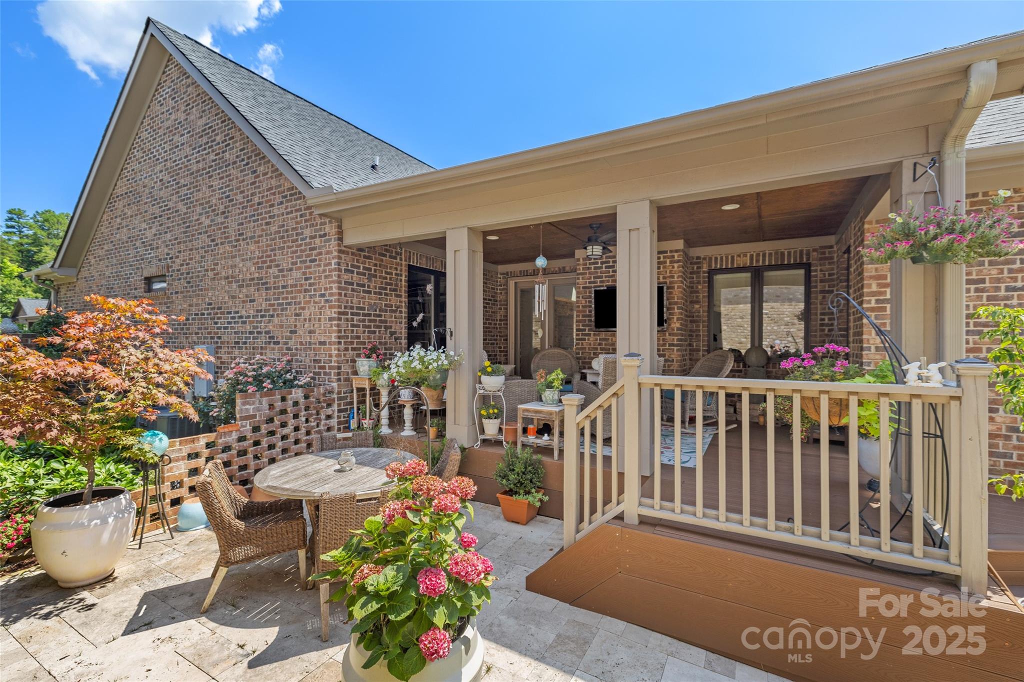 Denver, North Carolina, 28037, United States, 3 Bedrooms Bedrooms, ,2 BathroomsBathrooms,Residential,For Sale,1885943