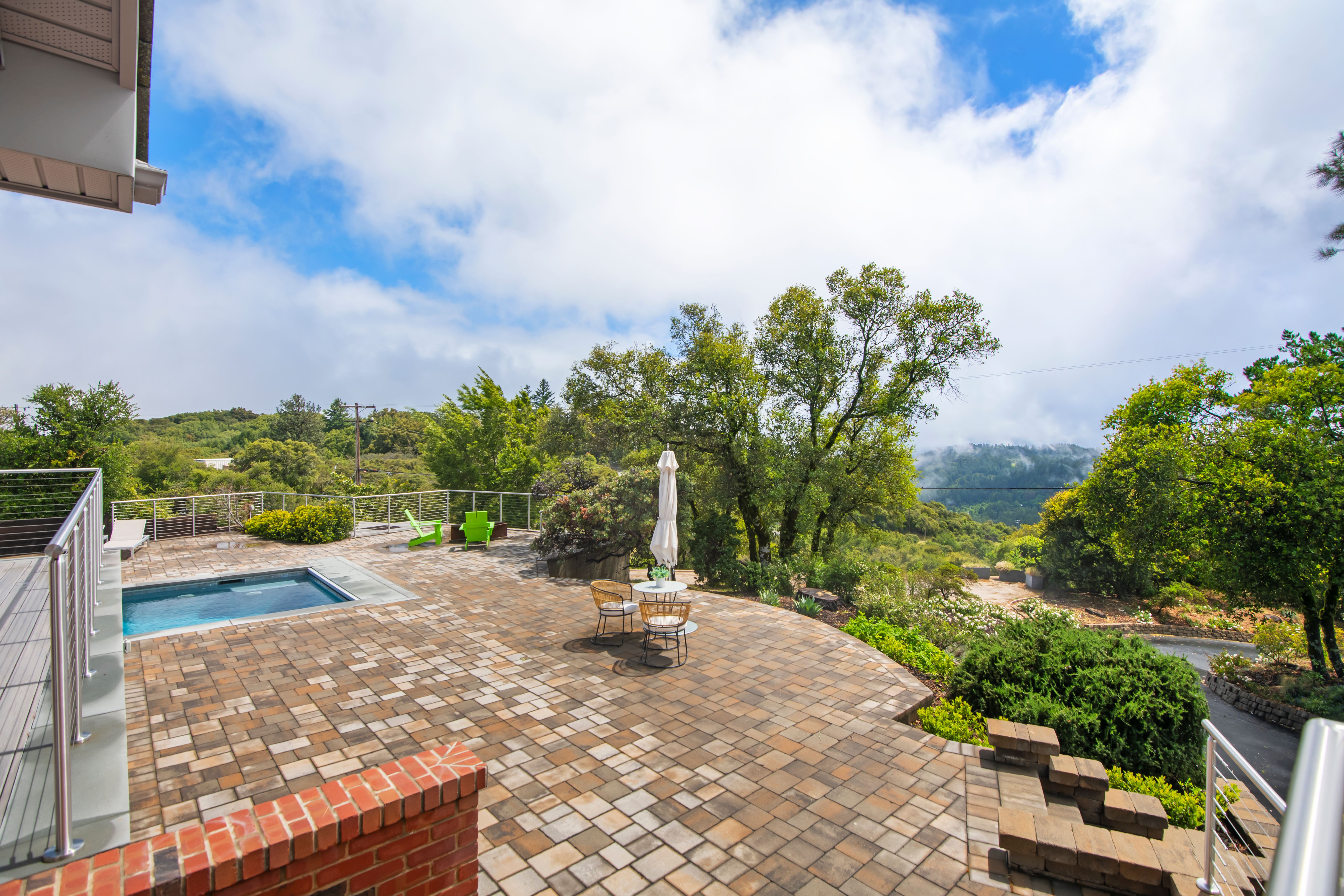  STUNNING, SERENE SARATOGA - 物件實景