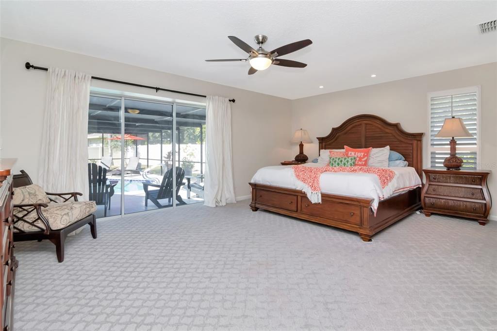 Clearwater, Florida, 33761, United States, 5 Bedrooms Bedrooms, ,3 BathroomsBathrooms,Residential,For Sale,1991990