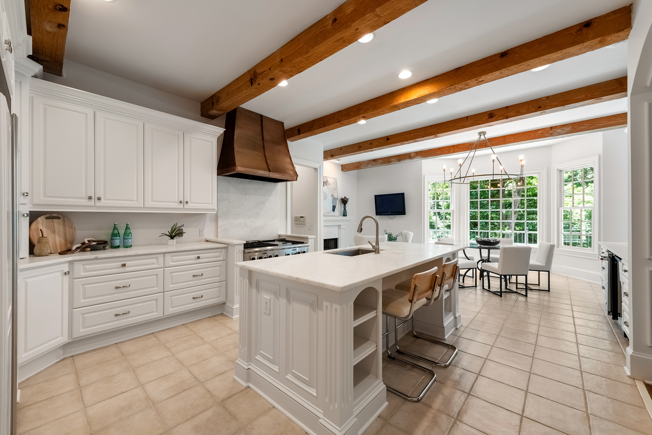  Magnificent Gated Vinings Estate Blends Elegance, Comfort and Lifestyle - 物件實景